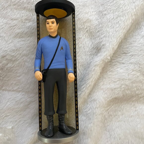 1997 Vintage Hallmark Star Trek Dr. McCoy Christmas Keepsake Ornament in Box - Picture 2 of 7